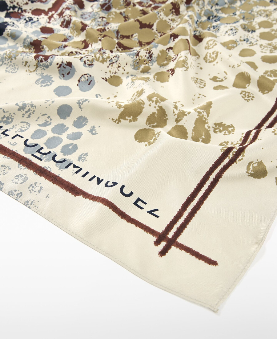 foulard carré imprimé femme