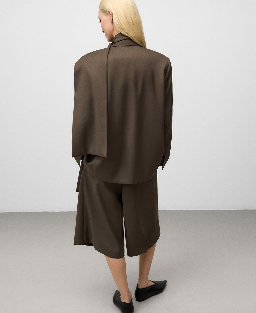 blazer tailleur à col foulard pour femme
