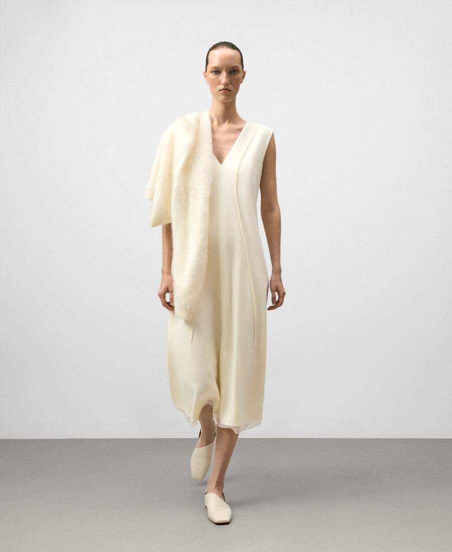 robe cintrée à col en v pour femme