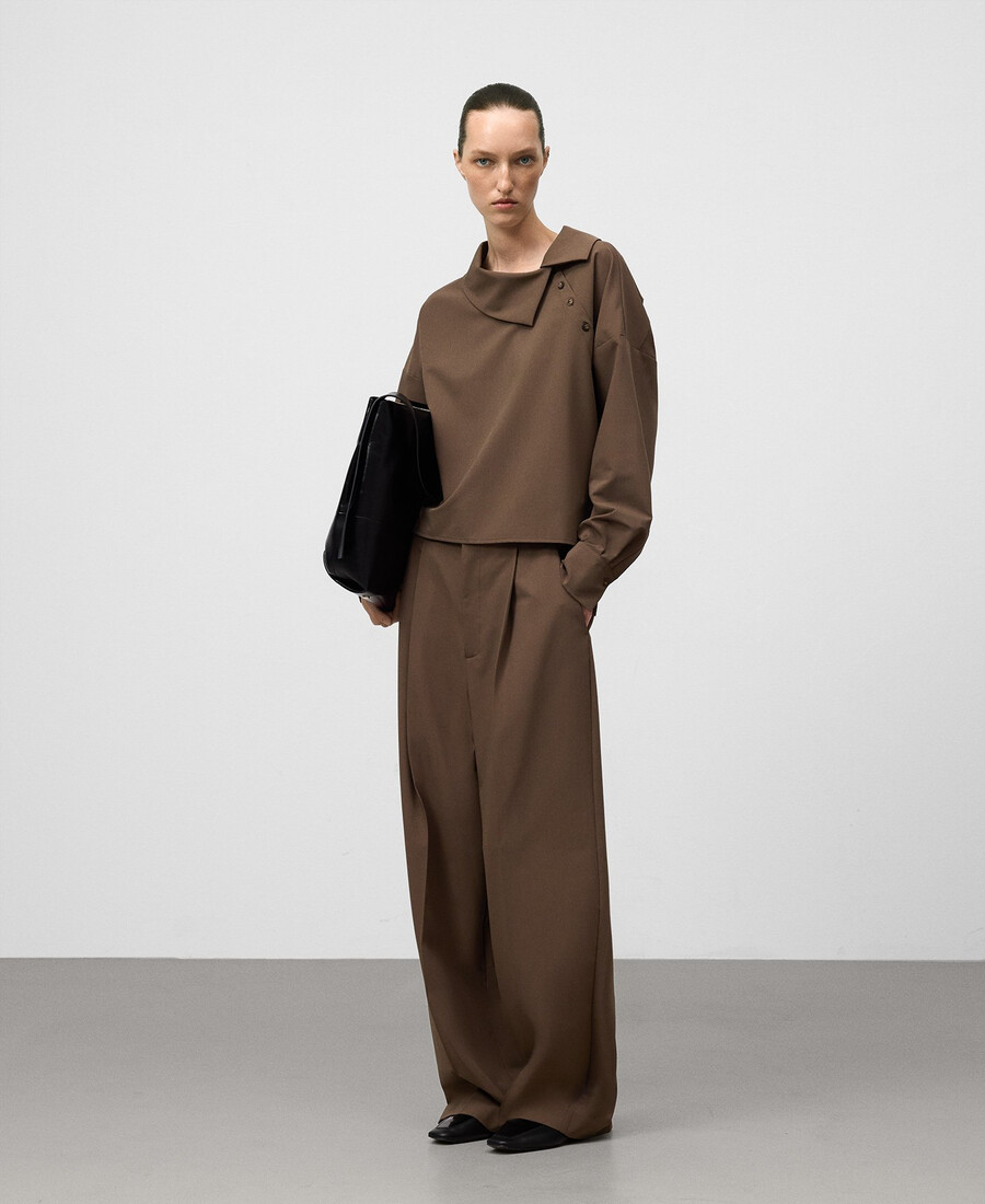 chemise femme à col asymétrique