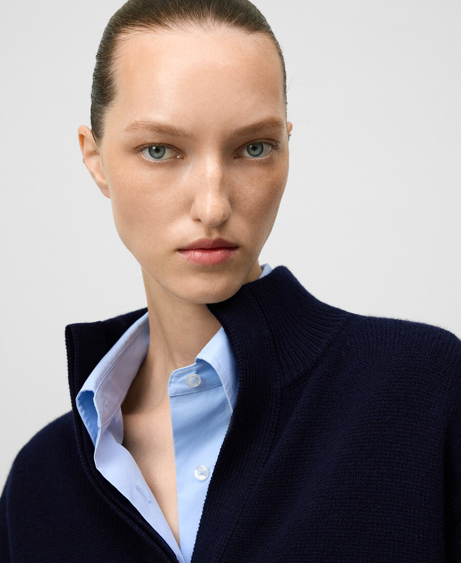 pull à col montant en laine mérinos pour femme