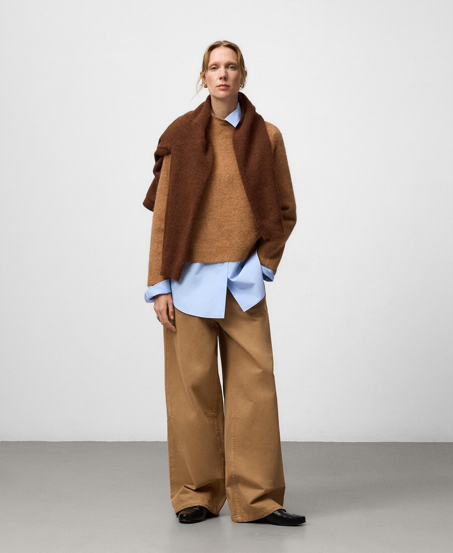 pull court en maille à col perkins pour femme