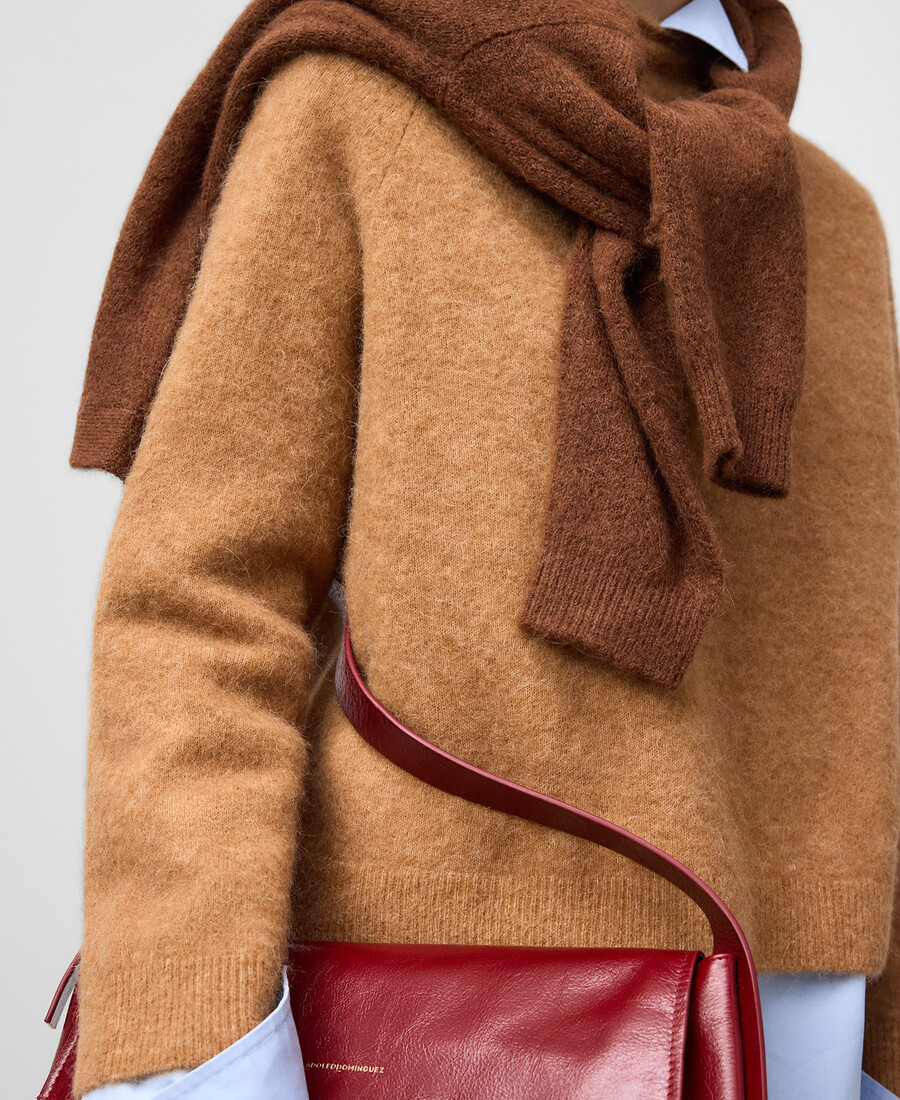 pull court en maille à col perkins pour femme
