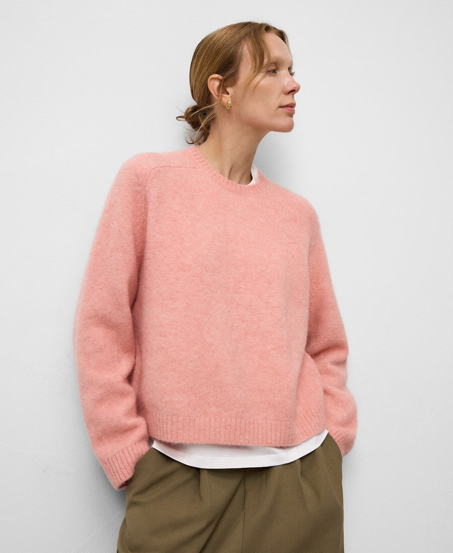 pull court en maille à col rond pour femme