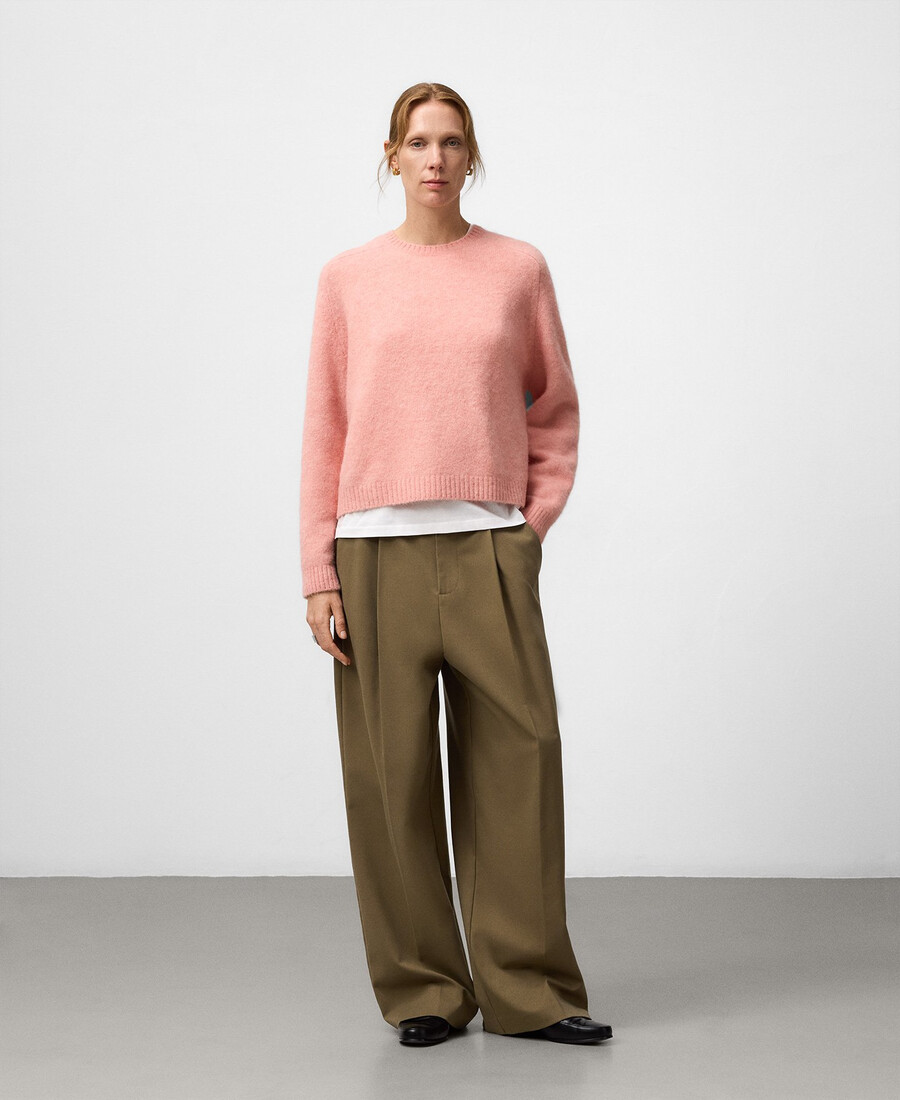 pull court en maille à col rond pour femme
