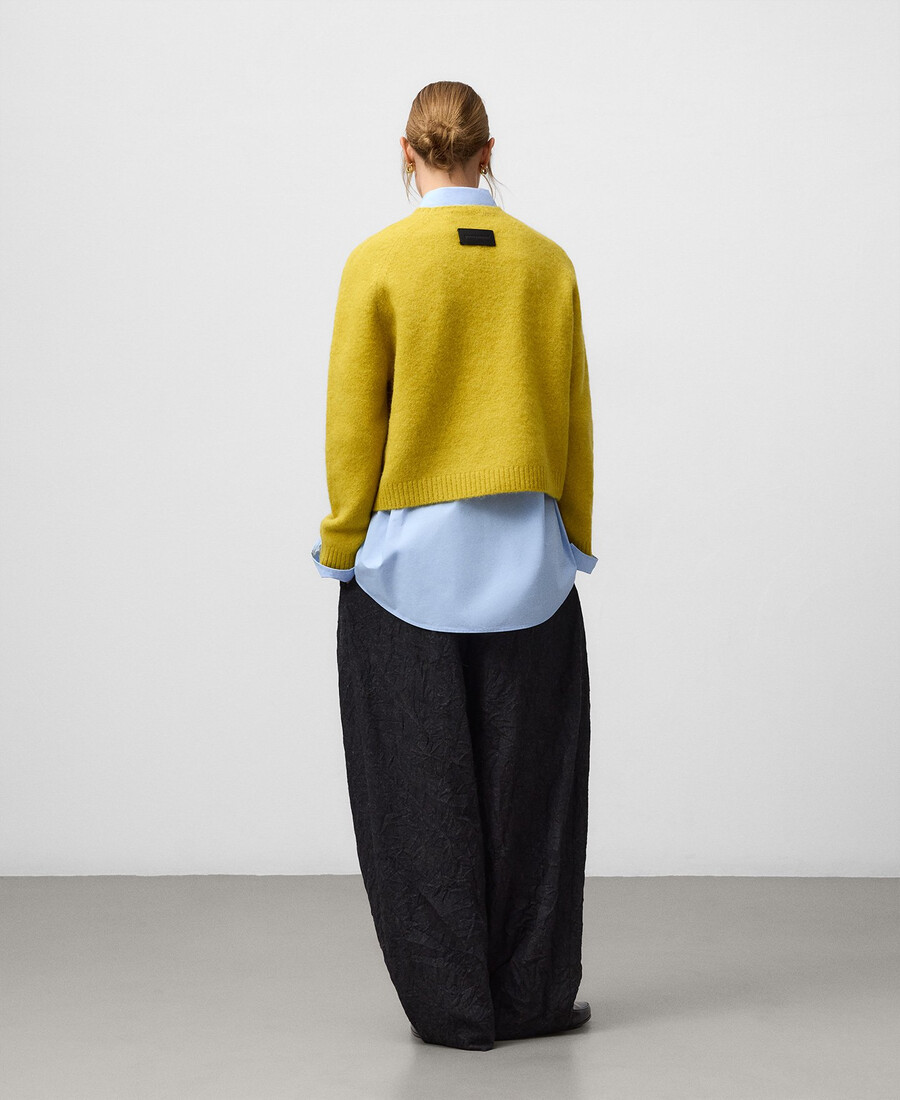 pull court en maille à col rond pour femme