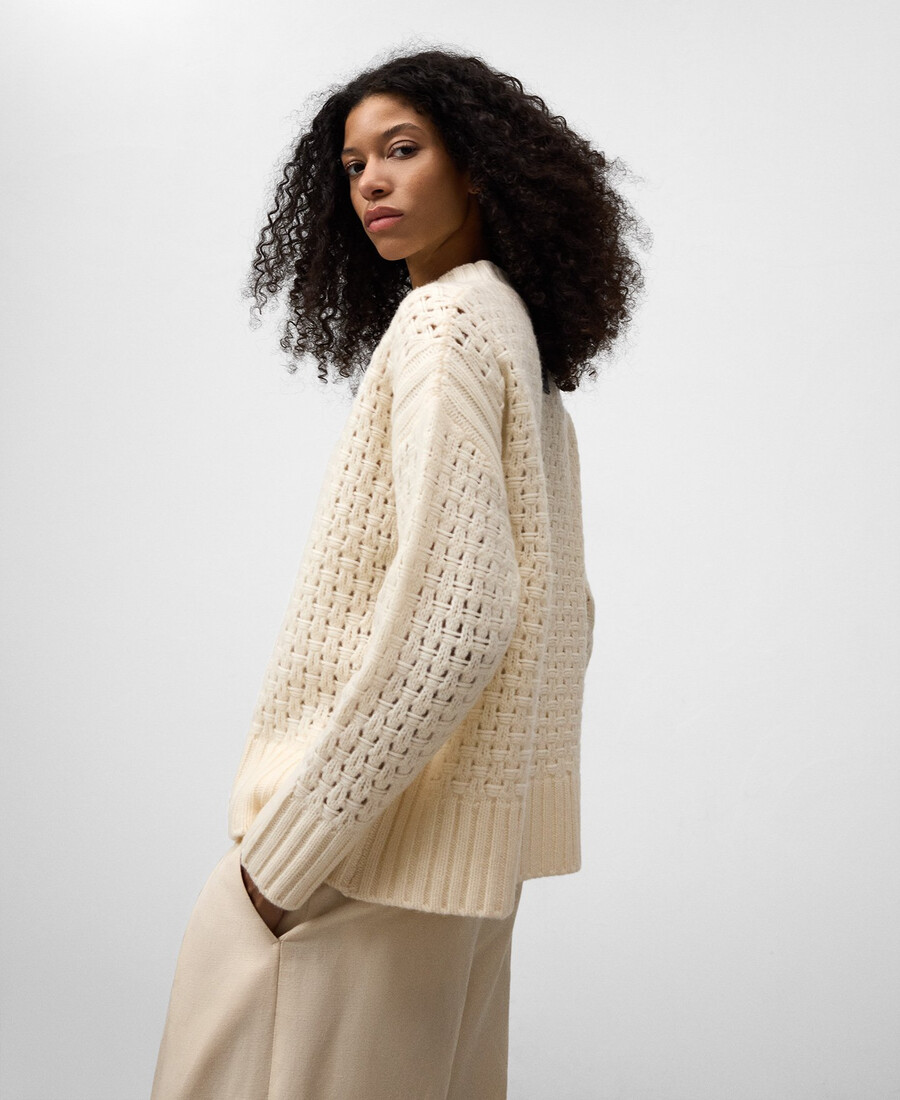 pull en laine ajourée pour femme