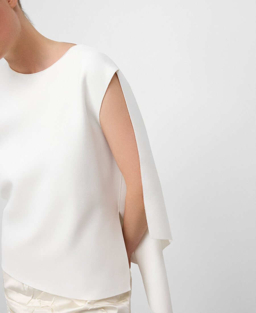 haut à manches emmanchures avec godet latéral femme