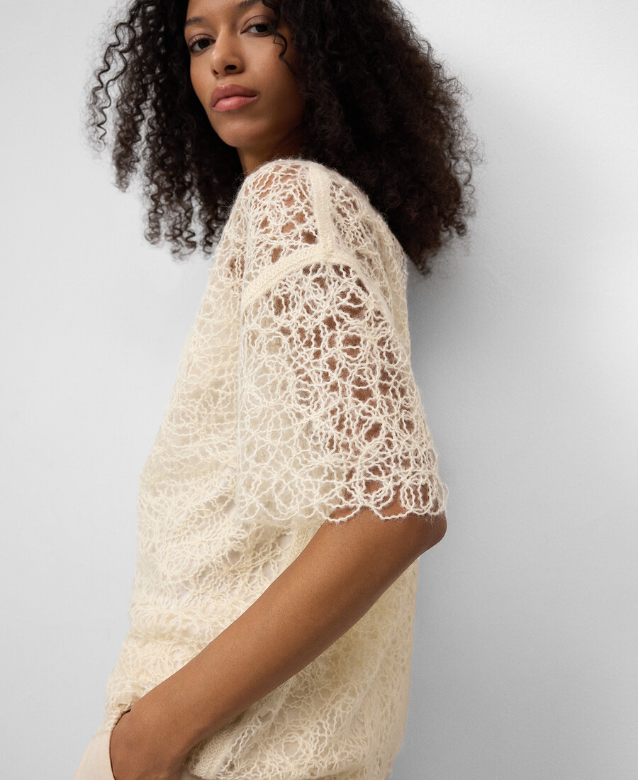 haut en maille brodé pour femme