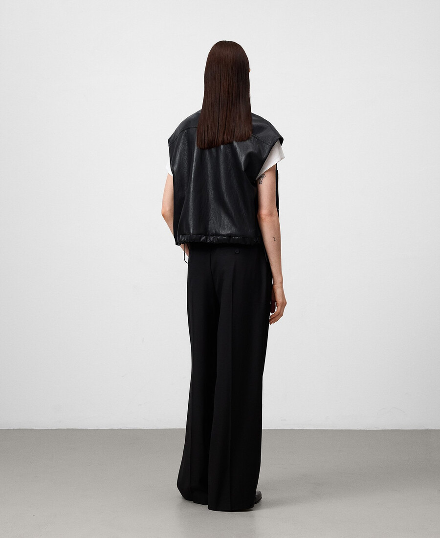 gilet femme en cuir et sans cuir