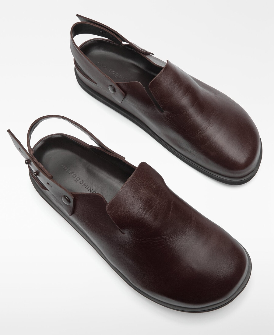 sabot en cuir marron pour homme