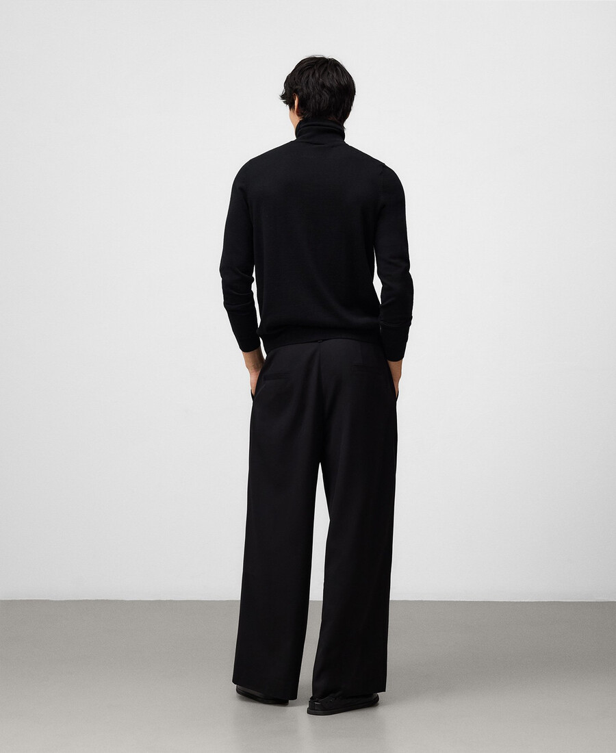 pull à col roulé en laine mérinos pour homme