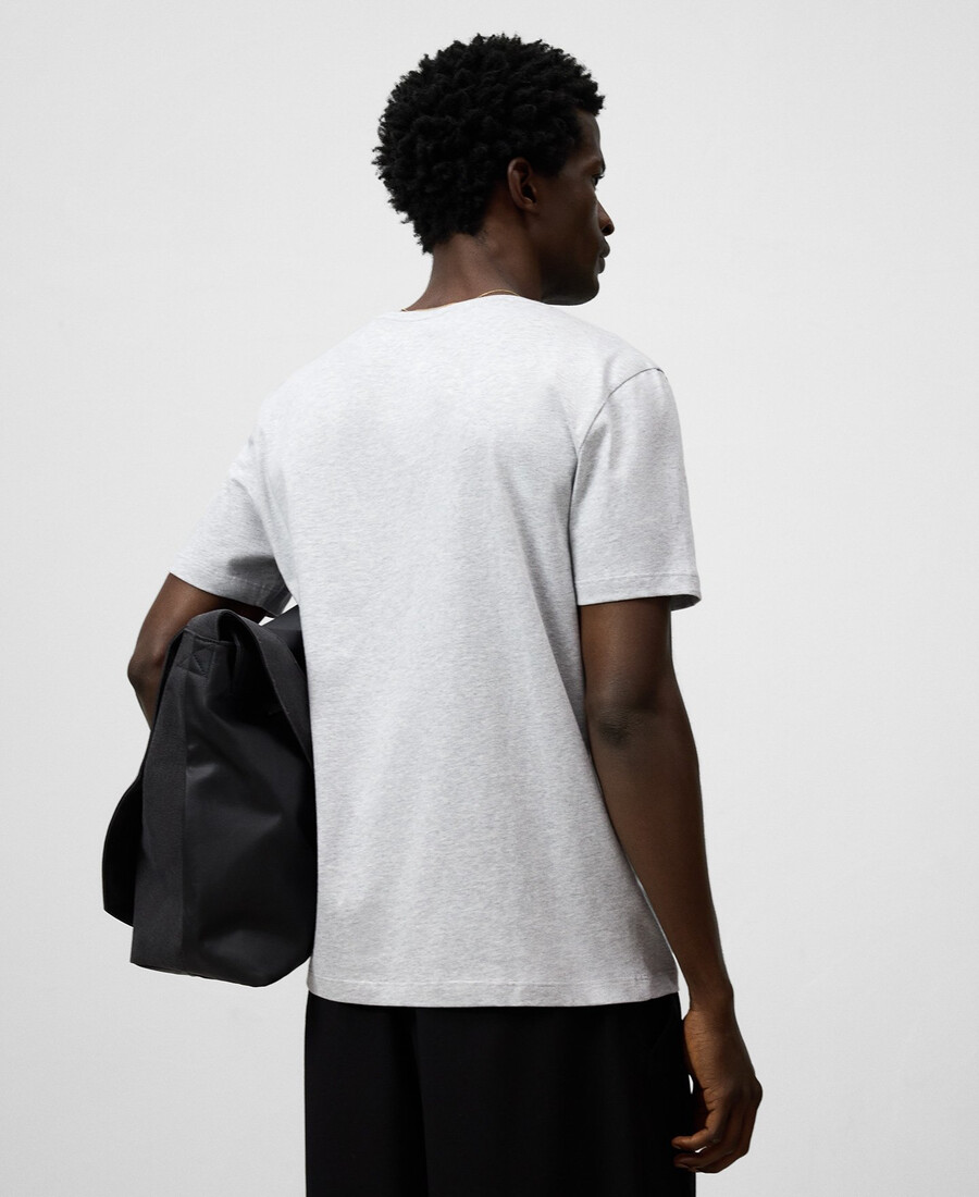 t-shirt homme en coton bio coupe classique