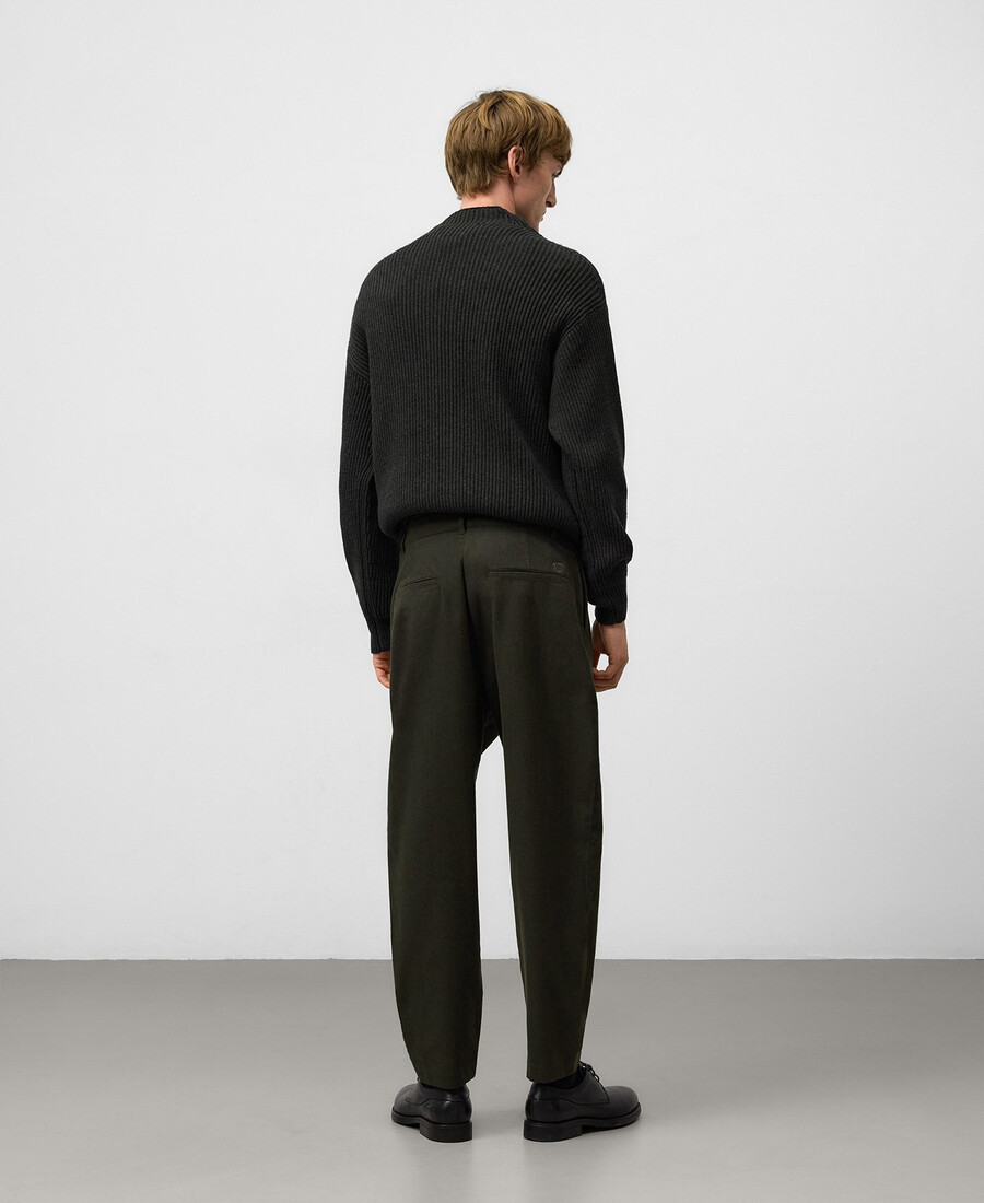 pantalon en coton coupe tonneau pour homme